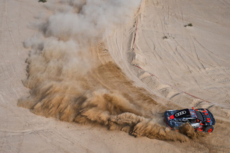 Ekström, Gutiérrez und Price starten stark in die 45. Rallye Dakar