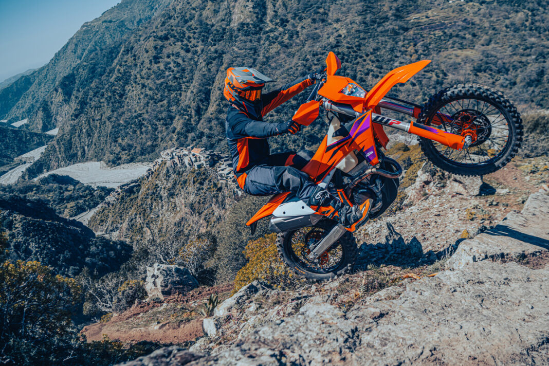 KTM