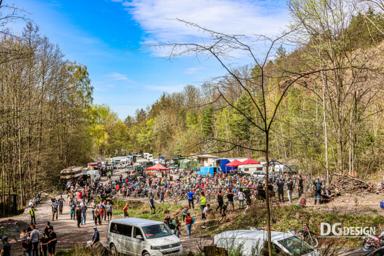 Erster Tag des Hitzewochenendes beim ECHT Endurocup in Döbritz liegt hinter den Fahrern (Fotogalerie/Ergebnisse)